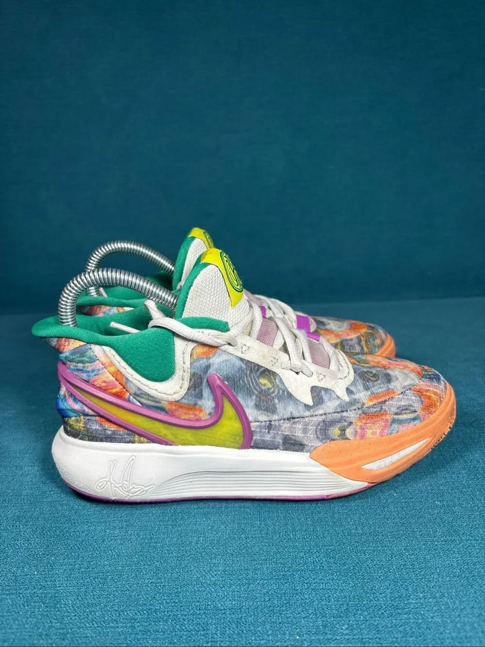 Nike Kyrie Low 5 GS Multi-Color Tie Dye Youth Size 4Y Shoes DQ8076-011